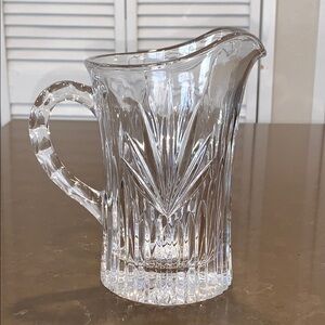 Vtg Princess House Highlights Fan Cut Lead Crystal Pitcher 32 oz